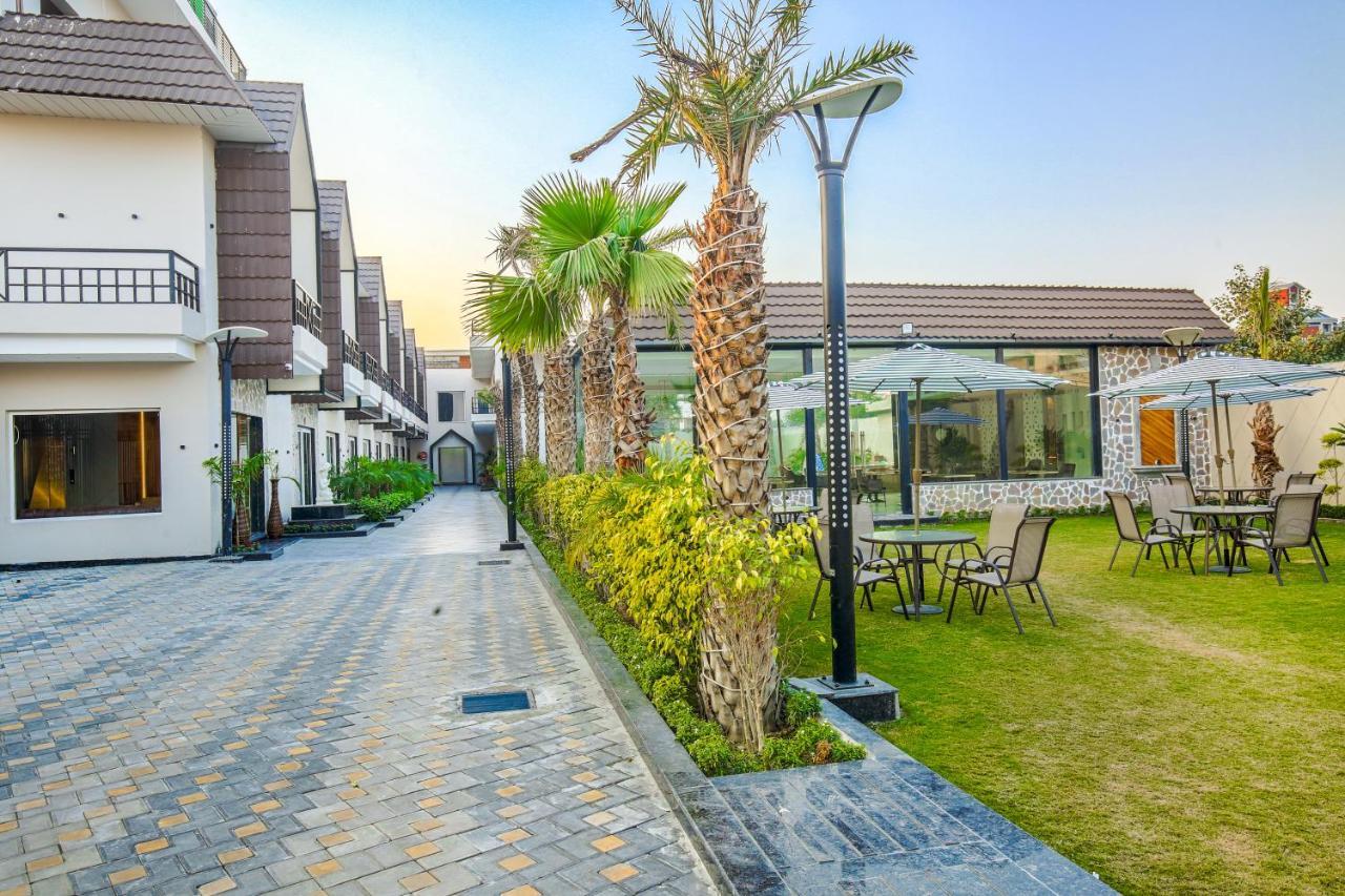 Greenwood Villa By Levelup Hotels Amritsar Buitenkant foto